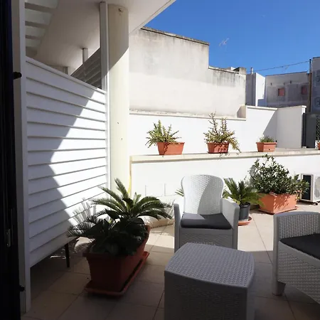 In Centro A Pochi Minuti Dal Lungomare Tatil Evi *